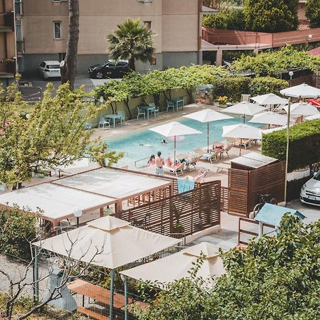 Residence Holidays Pietra Ligure Exterior foto
