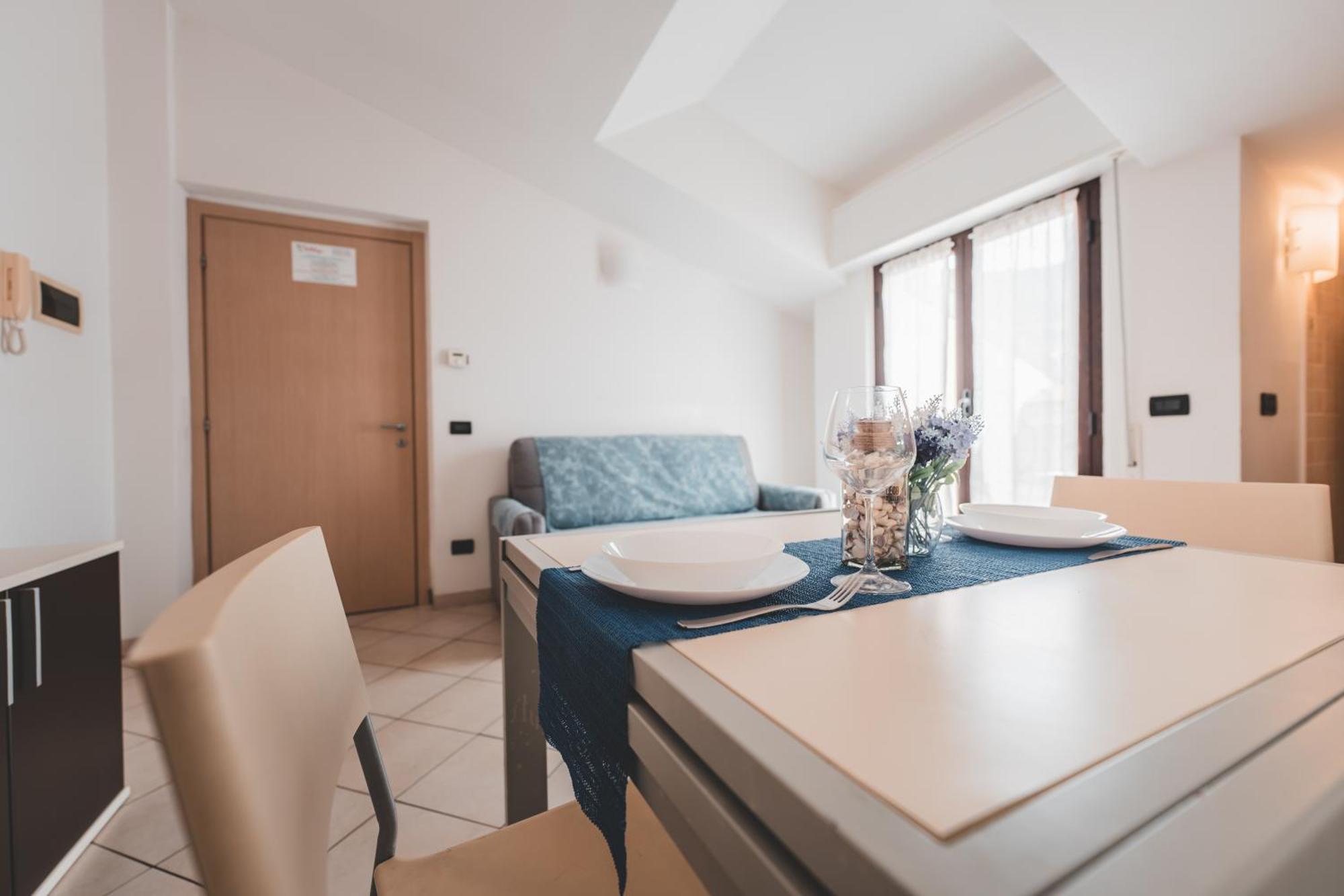 Residence Holidays Pietra Ligure Exterior foto